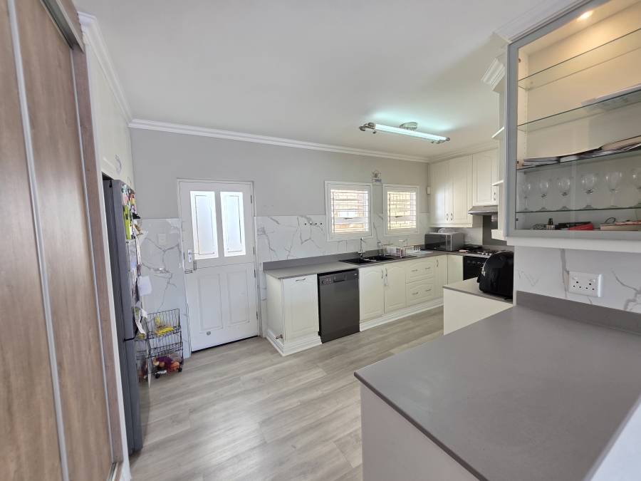 3 Bedroom Property for Sale in Vincent Eastern Cape